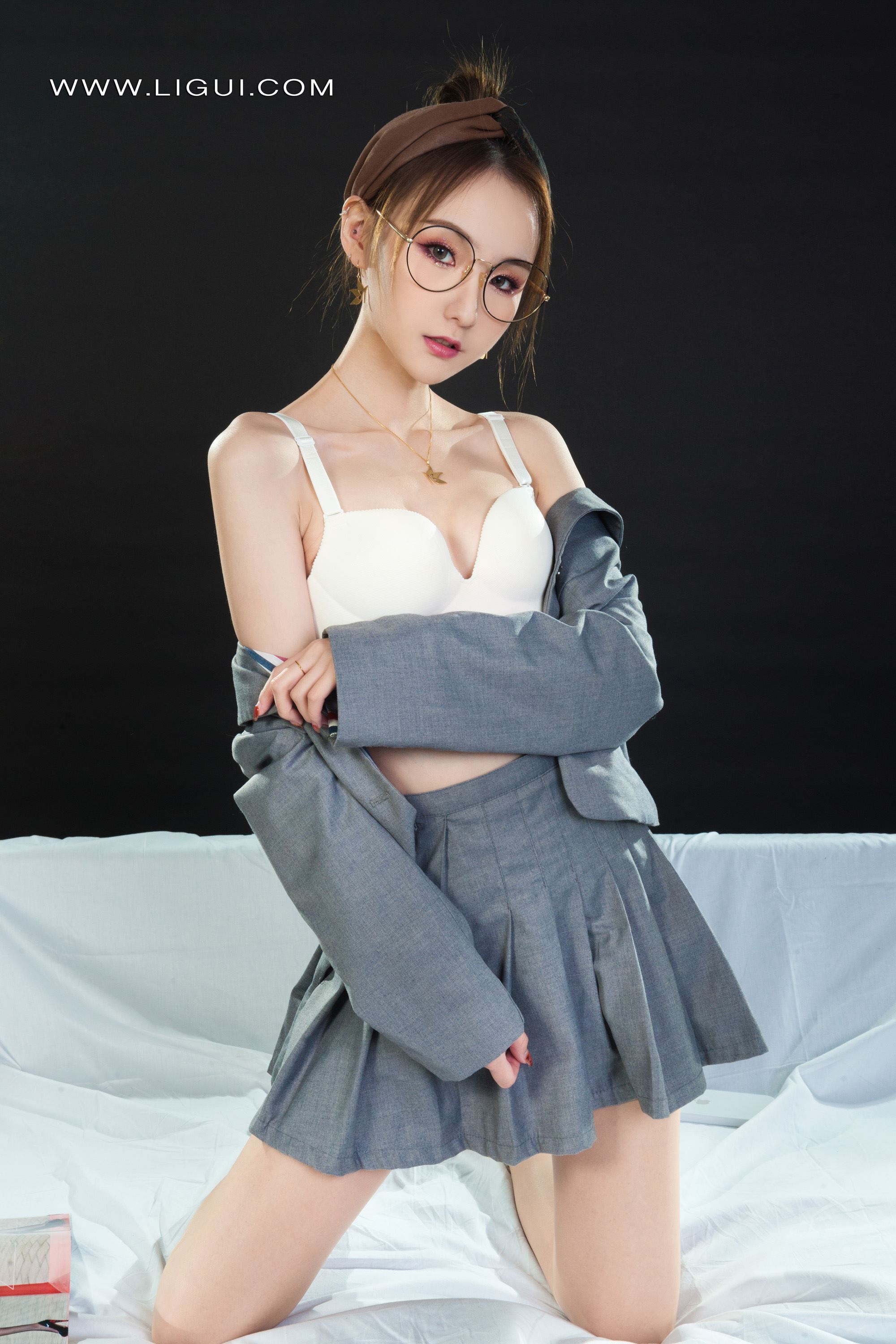 Ligui丽柜 2022.02.22 《蜜香丝颜》心心